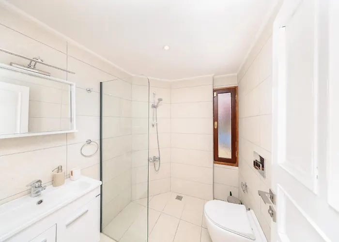 Seftali Seaview 4 Beds Villa Kaş