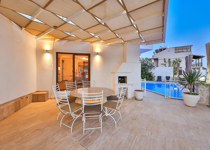 Seftali Seaview 4 Beds Villa