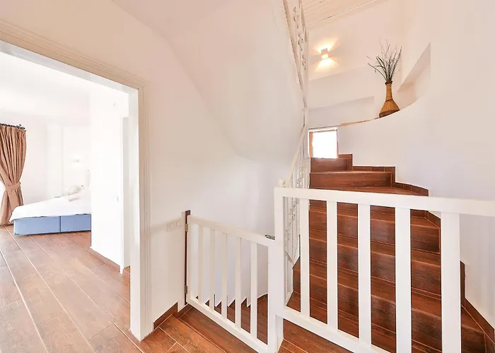 Seftali Seaview 4 Beds Βίλα