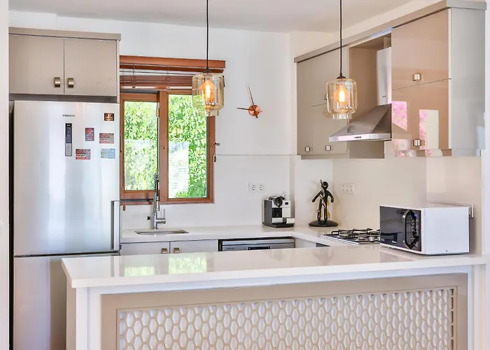 Βίλα Seftali Seaview 4 Beds *